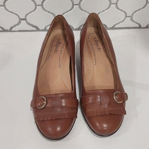 SOFTSPOTS comfort pump Size 7.5 wide